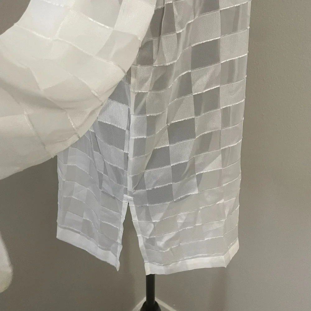 Vintage JOSIE By NATORI‎ Sz M Ivory Checkerboard Sheer Button Front Shirt Lounge